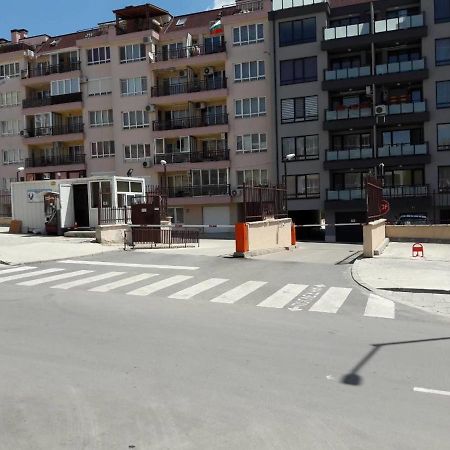 Апартамент Орхид Хилс Warna Exterior foto